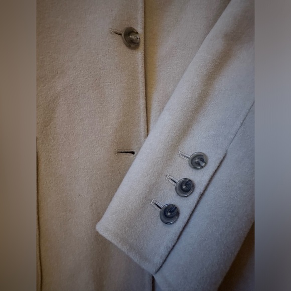 Faconnable Camel Wool Coat - Picture 2 of 4